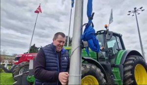 Manifestation des agriculteurs et prise de parole de Régis Desrumaux, président de la FDSEA Oise