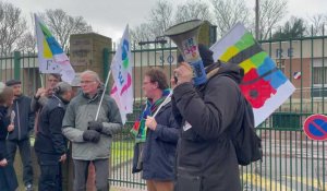 Calais : une deuxième manifestation des enseignants a eu lieu devant la sous-préfecture