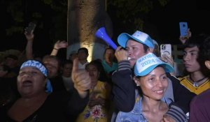 Présidentielle au Salvador: des partisans célèbrent l'annonce de Bukele sur sa victoire