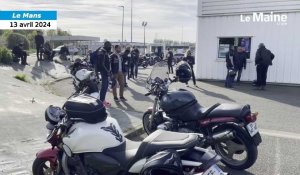 VIDÉO. Les motards bloquent les centres de contrôle technique