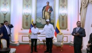 Venezuela : Maduro reçoit son homologue colombien Petro à Caracas