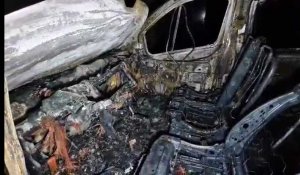 Monceau-sur-Sambre : une camionnette complètement détruite dans un incendie