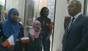 USA: le ministre français de l'Education Pap Ndiaye inaugure une école bilingue à Harlem