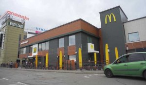 Ukraine: réouverture partielle de trois restaurants McDonald's à Kiev