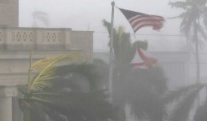 Ouragan Ian: des rafales et de fortes pluies s'abattent sur Punta Gorda en Floride