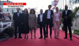 VIDÉO. José Garcia et les membres du jury du festival de Dinard sur le tapis rouge 