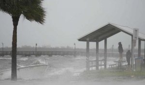 La Floride sur la route de Nicole, un ouragan rare en novembre