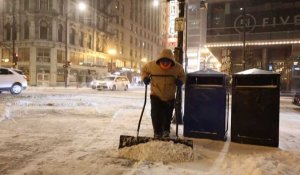 Le week-end de Noël de millions d'Américains frappé par une tempête hivernale
