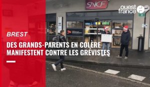 VIDÉO. Des grands-parents en colère manifestent à Brest contre les grévistes de la SNCF 