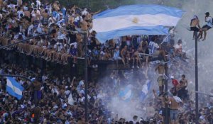 Finale France-Argentine : les Argentins ivres de joie dans les rues de Buenos Aires