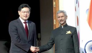 Inde: le chef de la diplomatie chinoise arrive à la réunion ministérielle du G20