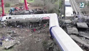Grèce : opérations de secours difficiles après une collision frontale meurtrière entre deux trains