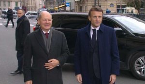 60 ans du traité de l'Elysée: Arrivées d'Emmanuel Macron et d'Olaf Scholz