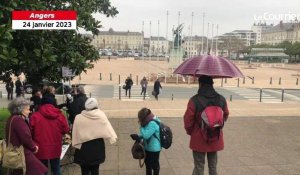 VIDÉO. Covid-19 : manifestation de soutien au pharmacien antivaccin avant son procès en appel à Angers
