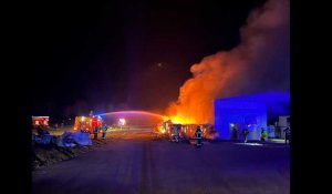 VIDÉO. A Ploeren, près de Vannes, un incendie en cours à Azur Blanchisserie