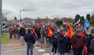 Suite manifestation à Soissons