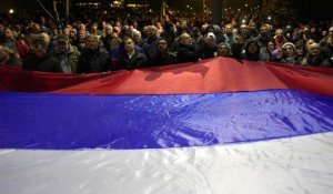 "Le Kosovo ne sera pas débattu au parlement, mais dans la rue"