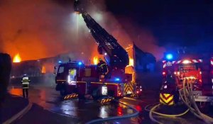 Le magasin Kandy au Portel ravagé par les flammes