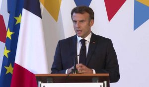 Energie: l'UE va mettre en place des "mécanismes" de "solidarité financière" (Macron)