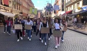 Amiens- Manifestation des personnels de crèches