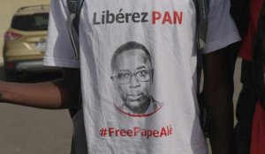 Sénégal: manifestation à Dakar pour la libération d'un journaliste en grève de la faim