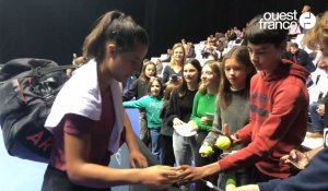 VIDÉO. Émeline Dartron avait songé à arrêter le tennis : elle est qualifiée pour le 2e tour à Angers