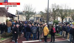 VIDÉO. Grève du 19 janvier : à Sablé-sur-Sarthe, plusieurs centaines de manifestants réunis