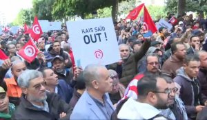 Tunisie: des centaines de manifestants contre le président Saied et la crise économique