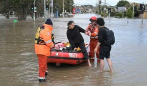 "Ça devient angoissant" : les habitants de Melbourne face aux inondations