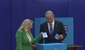 Législatives/Israël: l'ex-Premier ministre Benjamin Netanyahu vote à Jérusalem