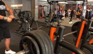 Alexandre Hulin, dit The Machine, soulève 220 kg a l’entraînement