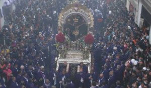 Pérou : les catholiques célèbrent à nouveau le Seigneur des Miracles
