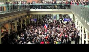 Les Misérables -- St. Pancras Flashmob