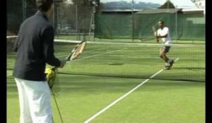 Comment faire la volée au tennis