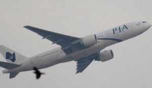 Un avion de ligne pakistanais dérouté, deux suspects arrêtés