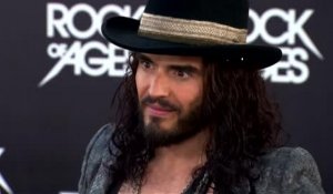 Russell Brand a dragué Mila Kunis, sans succès