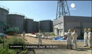 Le ministre japonais de l'Industrie en visite à Fukushima