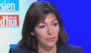 Anne Hidalgo sur FRANCE 24 : le "FN est un "danger pour la République"