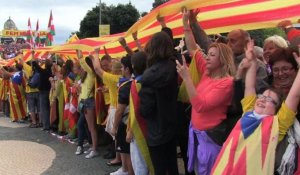 Catalogne: chaîne humaine pour réclamer l'indépendance