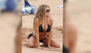 Carmen Electra, 41 ans, est renversante en bikini