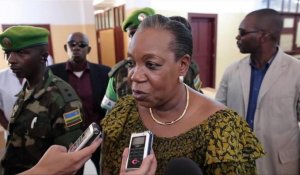 Centrafrique: "il faut désarmer" insiste la président