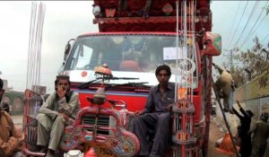 Offensive au Pakistan: l'exode des civils continue