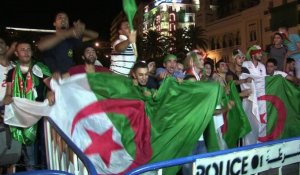 Mondial-2014: d'Alger à Paris, des Algériens déçus mais fiers