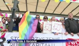 Pologne: un millier de participants à la Gay Pride de Varsovie