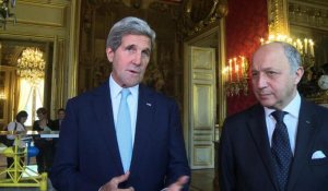 John Kerry à Paris pour discuter Irak et Ukraine
