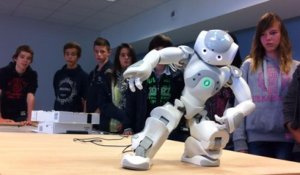 Investigations policières et robots au lycée Thépot à Quimper