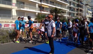 Triathlon : avant le départ dans le parc à vélos
