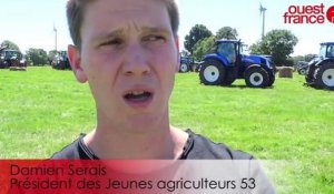 Lassay-les-Châteaux : 50 tracteurs pour un vélo géant