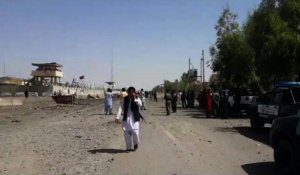 Afghanistan: 2 morts et 40 blessés dans un attentat suicide