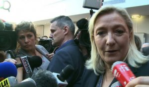 Marine Le Pen se lance "dans le combat" des régionales
